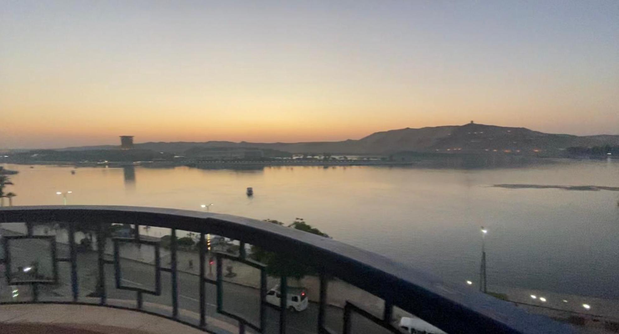 Aswan View 3 Bedrooms エクステリア 写真